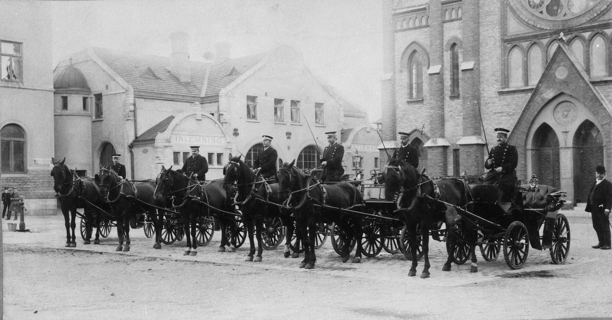 Häst och vagn vid Sjömanskyrkan