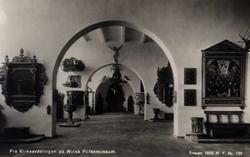 Postkort. Interiør Kirkesamlingen. Utstilling NF.