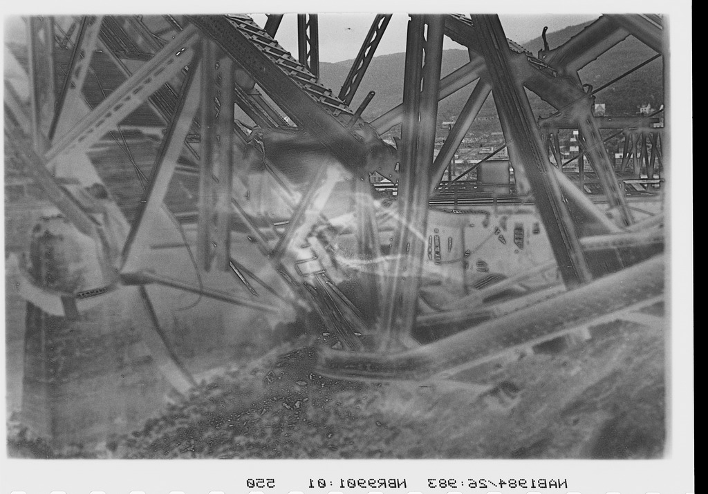 Den krigsødelagte viadukten på Bolaget