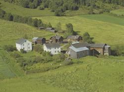 Skriulia (Skriverlia, Skrivlia), gårdsbruk, gamle bygninger,