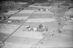 Vedum Nordistugun gård (Videimr), Øyer, 1952, Toetasjes hvit
