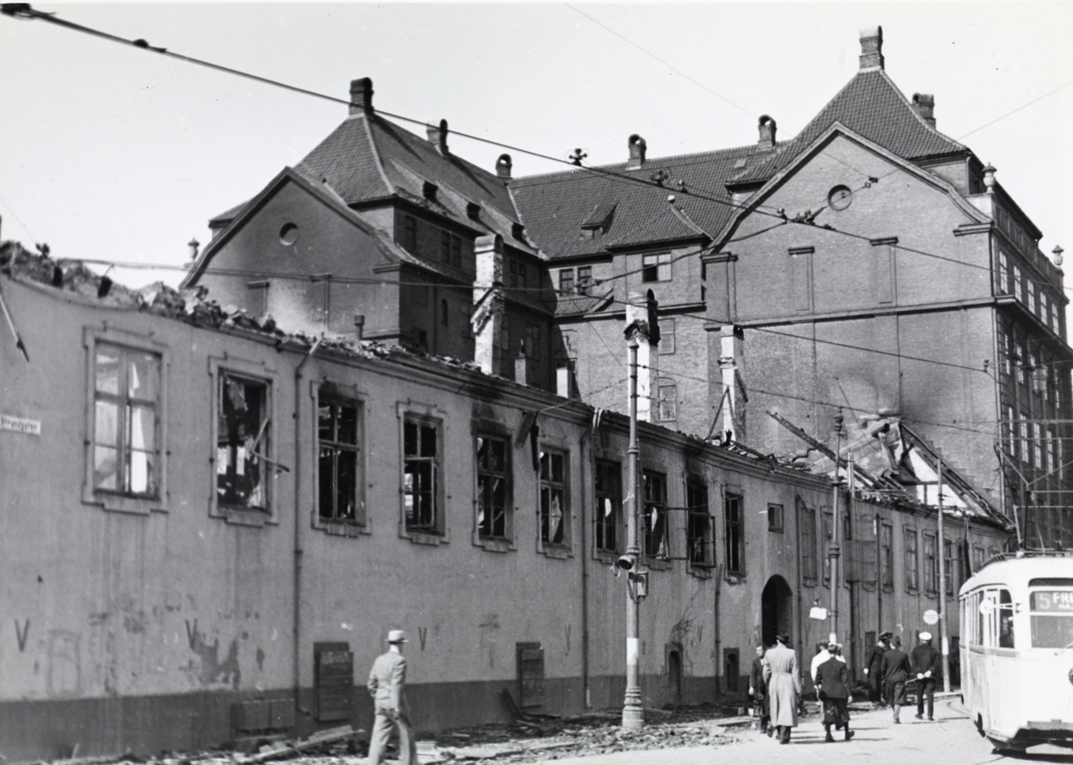 Paleet i Oslo etter brannen 14. mai 1942.