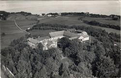 Flyfoto over Ringve gård.