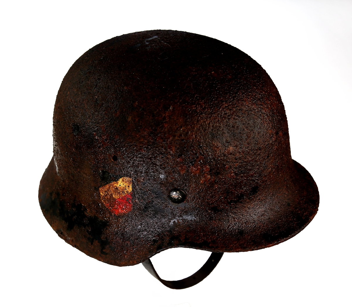 Tysk hjelm for Luftforsvaret m/40
Levert tilbake. Er ikke lengere i vår samling. Besluttet av inntakskomiteen