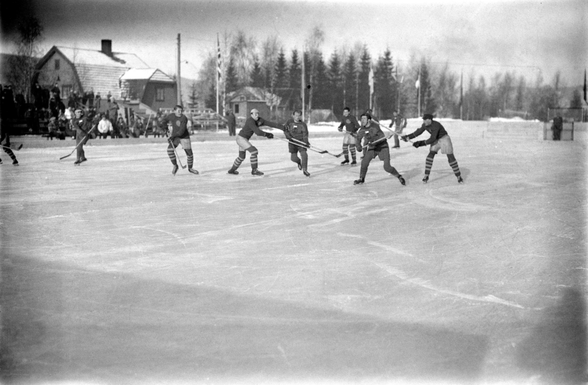 Ishockey på Sportsplassen.