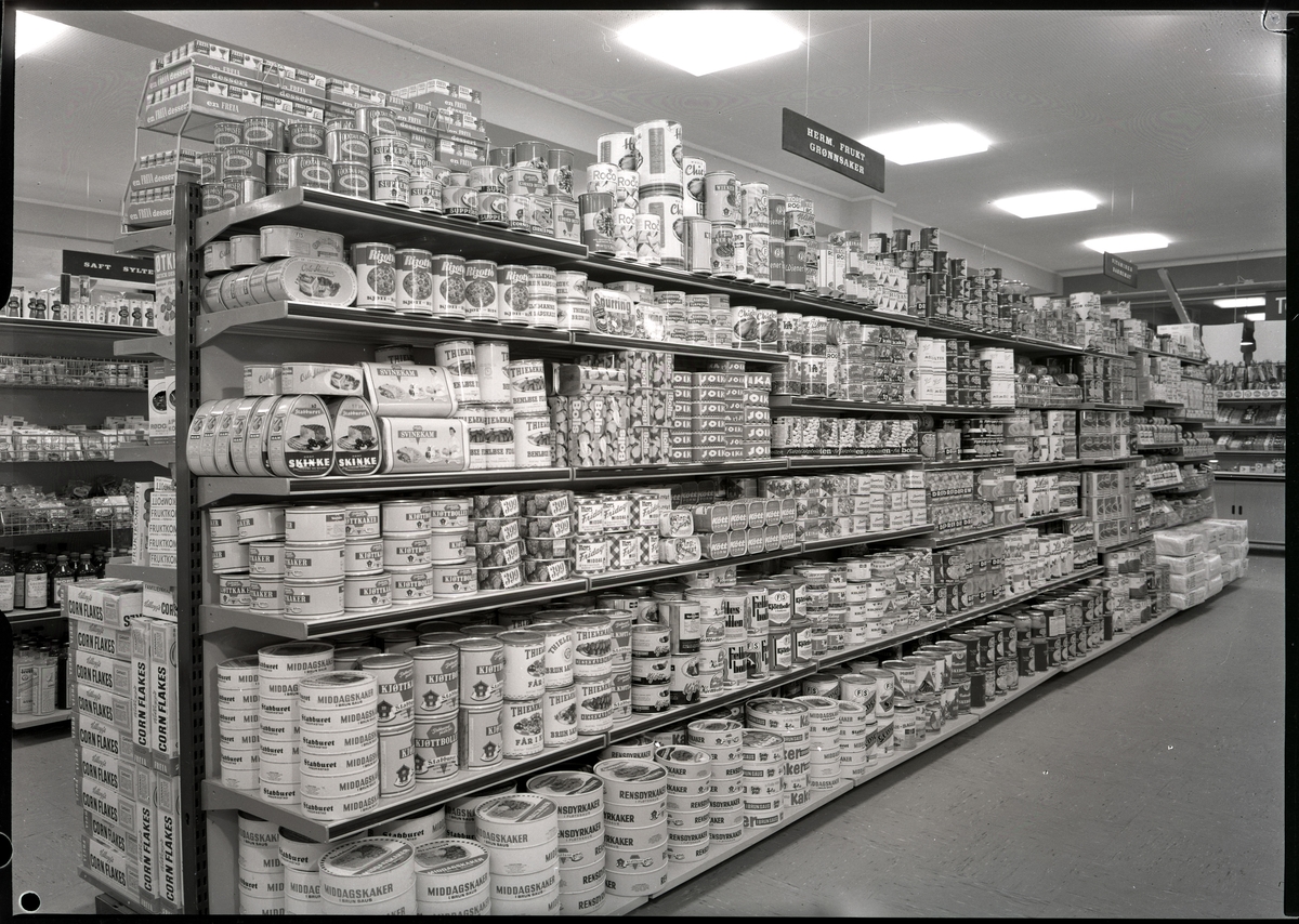 Asbjørn Olaussens forretning, Polaris Innredning, reklame