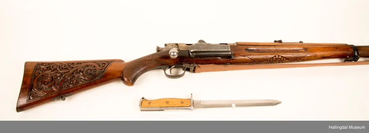 Utskjært motiv: Jeger med hund.