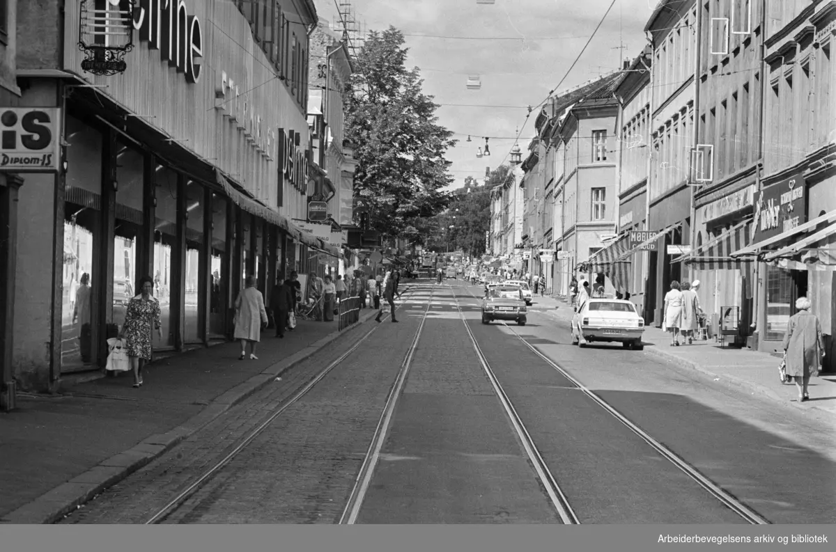 Grünerløkka: Nytt trafikkbilde for beboerne på Grünerløkka. Juli 1975