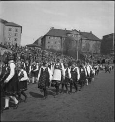 1. Mai 1932 på Dælenenga i Oslo. Medlemmer fra Barnelagene i