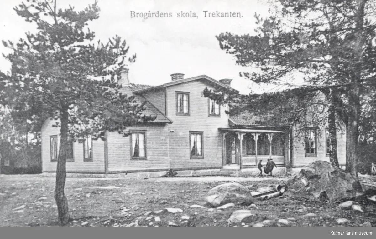 Brogårdens skola i Trekanten.