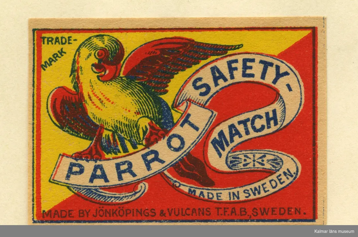 Tändsticksetikett från Mönsterås Tändsticksfabrik, "Parrot Safety match"