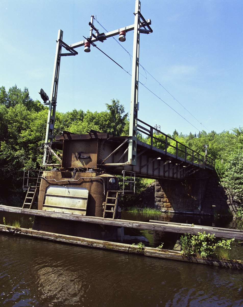 Dokumentation av Stäkets gamla järnvägsbro.
Järnvägsbron öppen.