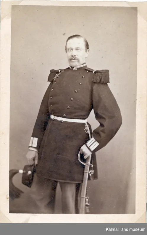 Geete, Carl M.F.E
Kongl. sekreterare
f.16/8 1830, d. 16/1 1916
 I Kalmar skarpskyttförenings uniform.