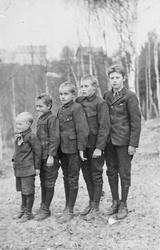 Gruppebilde, barn, klær.