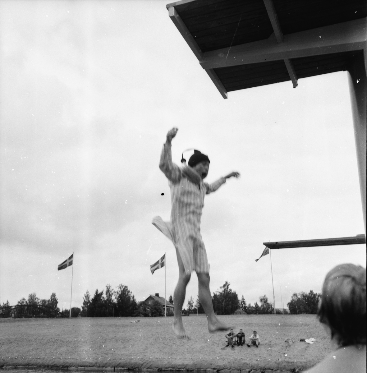 Karlslundsbad simhoppare.
Bollnäs 16/8 1958