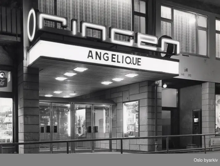 Inngangsparti. Film som vises: "Angélique, marquise des anges" fra 1964.