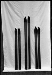 Ski. Serie på sju bilder.