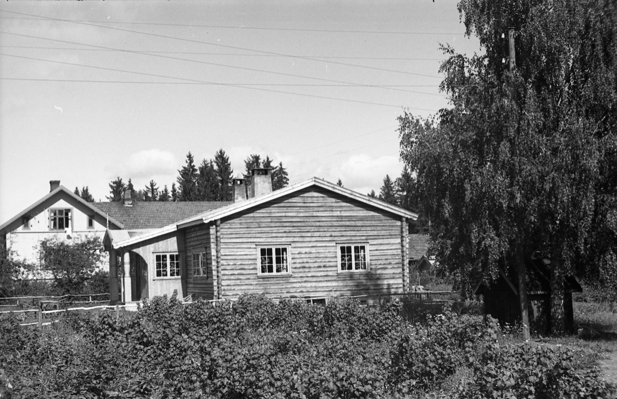 Maritstua Kafe på Kapp, august 1948. Seks bilder.