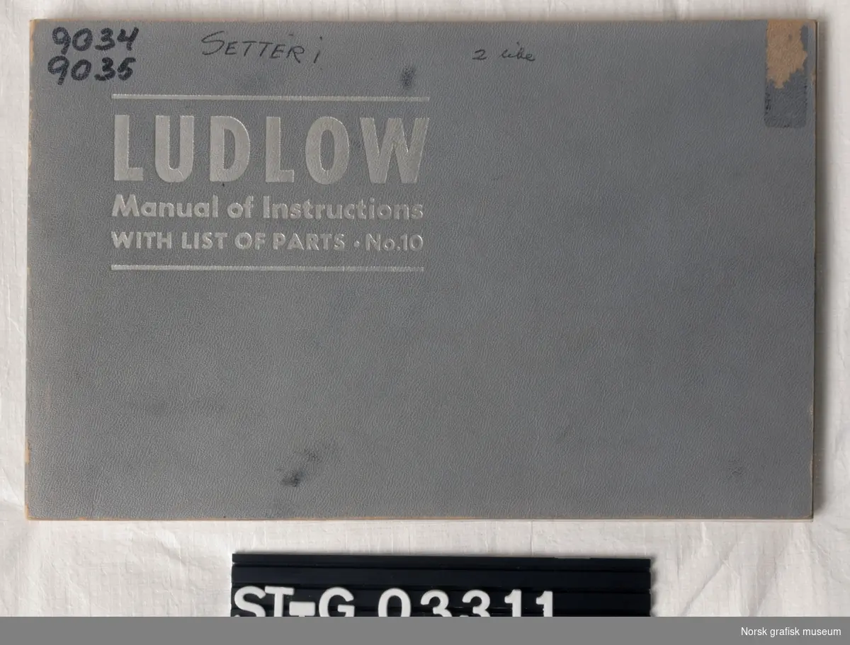 Instruksjonsmanual med liste over deler for LUDLOW, 10ende utgave