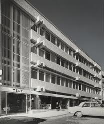 Bankbygning [Fotografi]