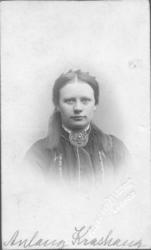 Portrett av Anlaug Krosshaug