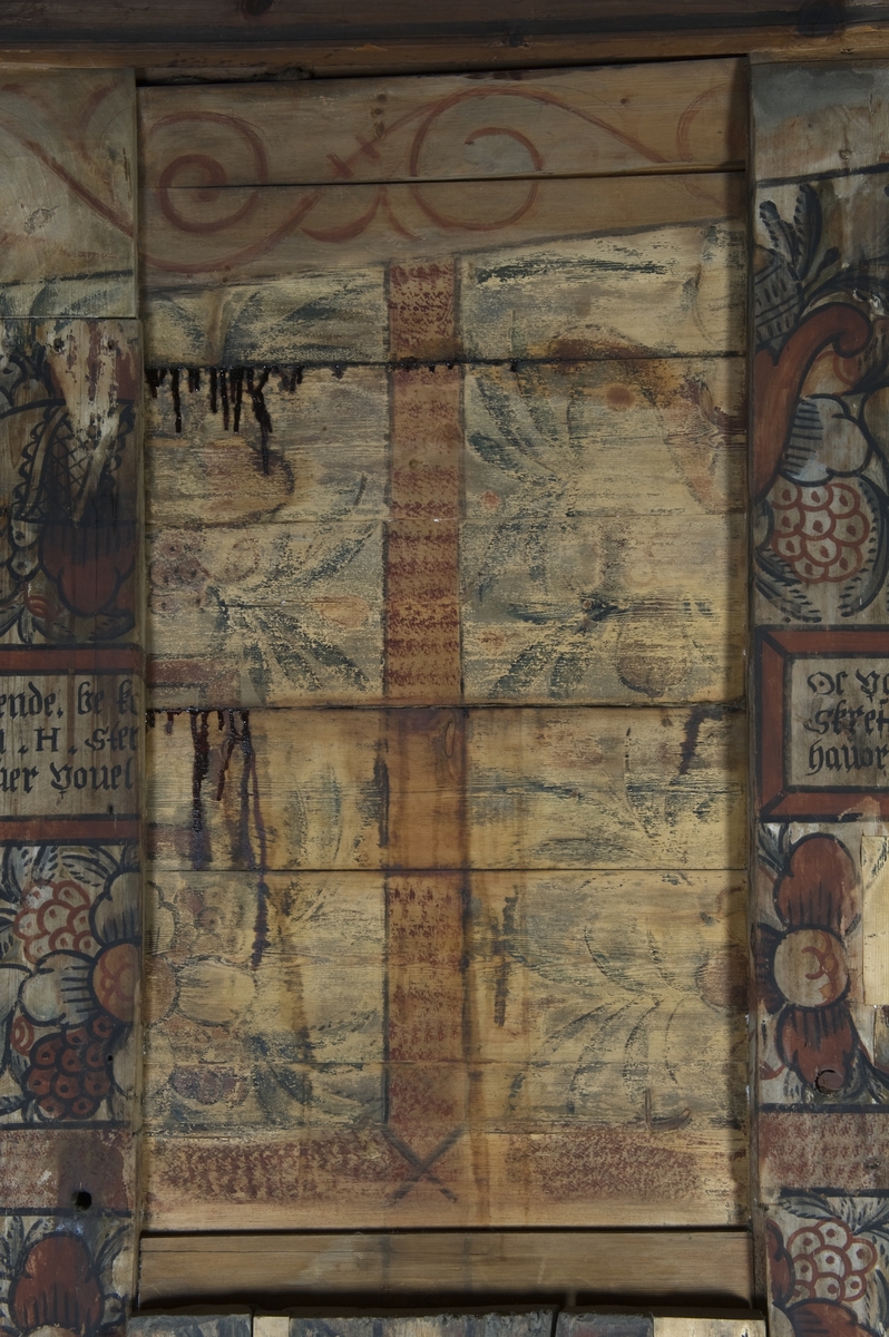 Veggmalerier med religiøse motiver, datert 1652, fra apsis i Gol stavkirke på Norsk Folkemuseum.