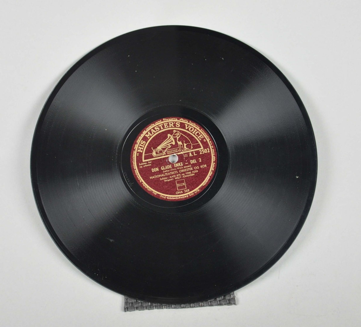 Grammofonplate av svart shellakvoks.
