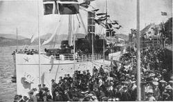 Kongeskipet Mira ved Skansekaia i Ålesund i anledning kongen