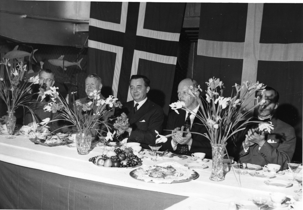 Byggenr. 43 v. LMV: Inge Toft.