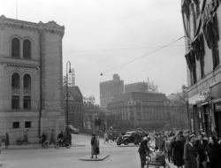 Stortingsplassen. April 1953