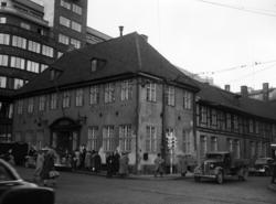 Stortorgets Gjæstgiveri og "Gamle Christiania". Bygningen so