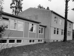 Sogn Barnehjem for miljøskadde barn. eksteriør. Juli 1954