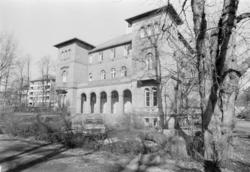 Røde Kors. Fredrik Stangs villa som er en del av Røde Kors k