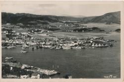 Namsos sentrum set fra vest mot øst. Postkort