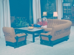 Sofagruppe. Buesofa og lenestol.