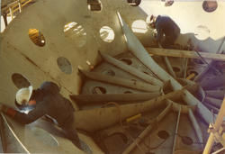 Produsert av Aker Midsund, Aker Midsund var etablert i 1973 