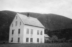 Sletten, Ugelvik Gnr. 56, brn 13