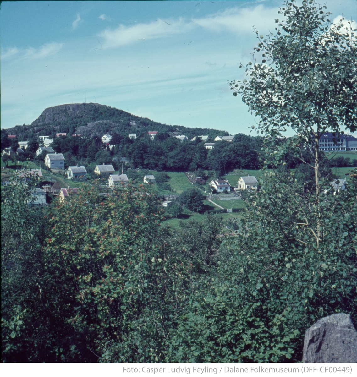 Husabø, Rundevollsveien og Varberg i Egersund