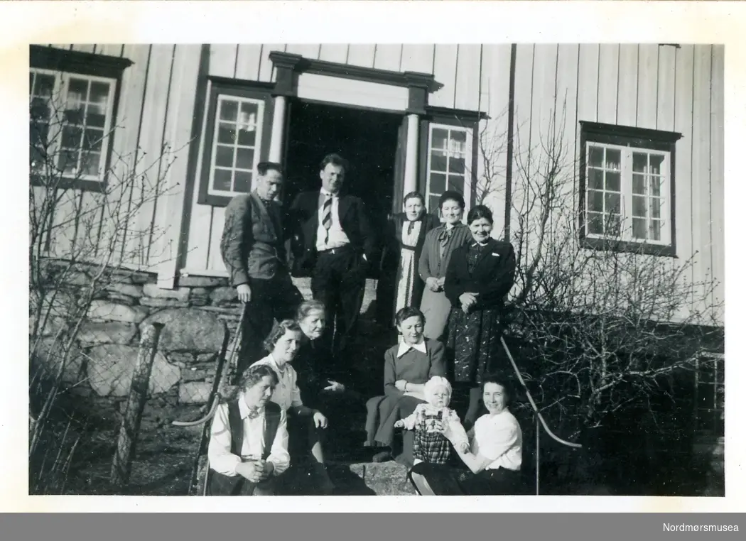 I trappa - Oppistova på Gjeldnes 1950.