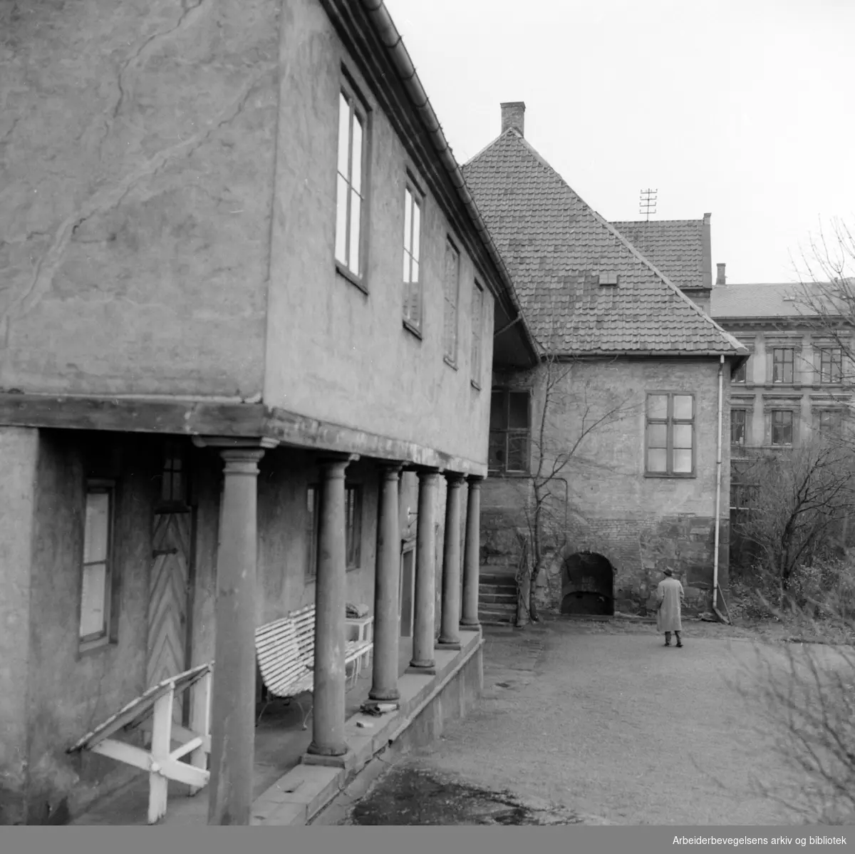 Ladegården i Gamlebyen. November 1957