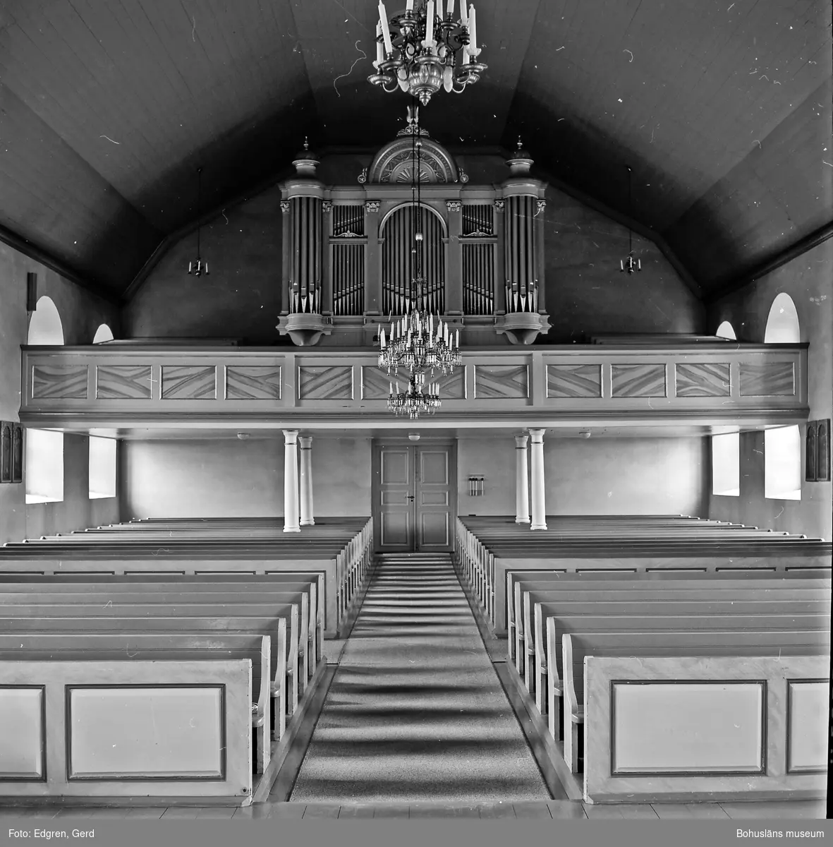Text till bilden: "Torps kyrka. Interiör".
