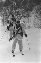 soldater på ski