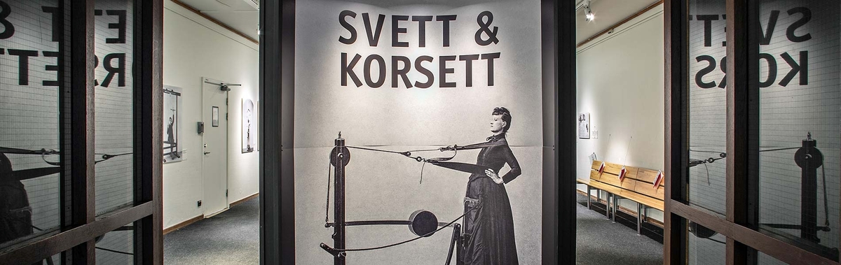 Dokumentation av utställningen Svett & Korsett.