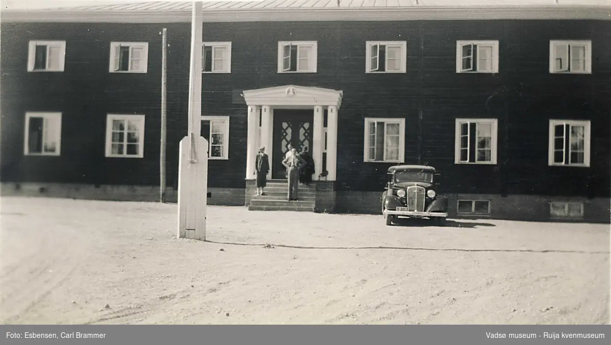 Hotellet i Ivalo fra Carl Brammers ferietur i 1935.