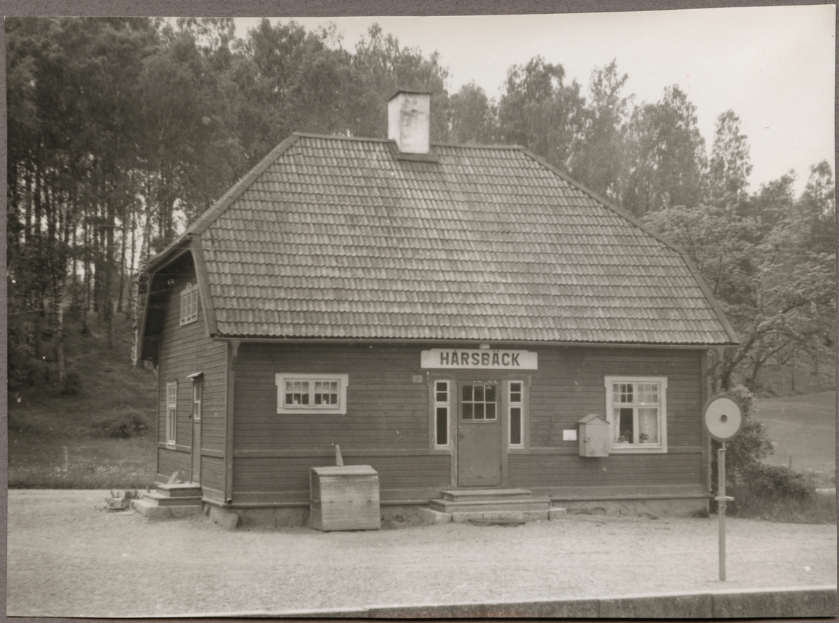 Hårsbäck stationshus.