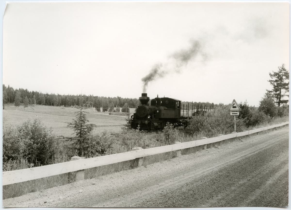 Lokbild från Näs - Horndals Järnväg .