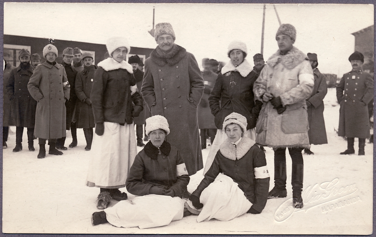 Sjukvårdspersonal i Haparanda under Första världskriget.