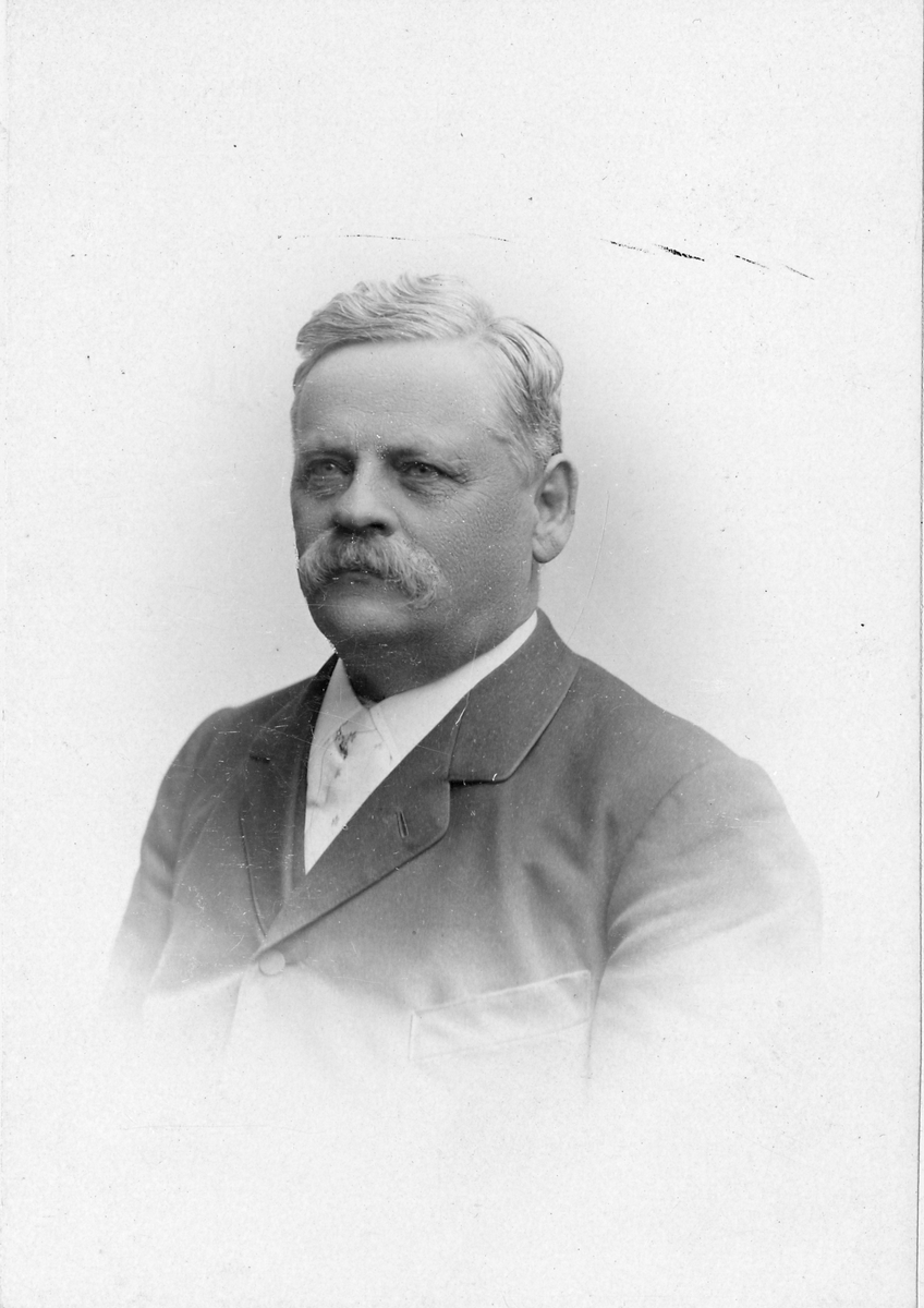 O. F. Kraepelien, stins i Simonstorp 1872-1895.