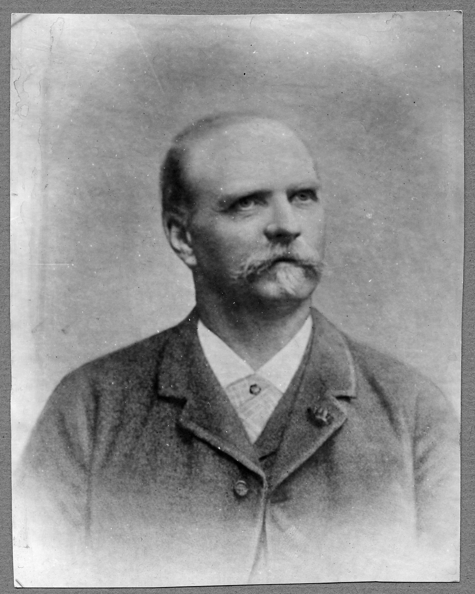Johan Oscar Nyströmer, Maskindirektör vid Begrslagernas Järnvägar 1880-1908.
