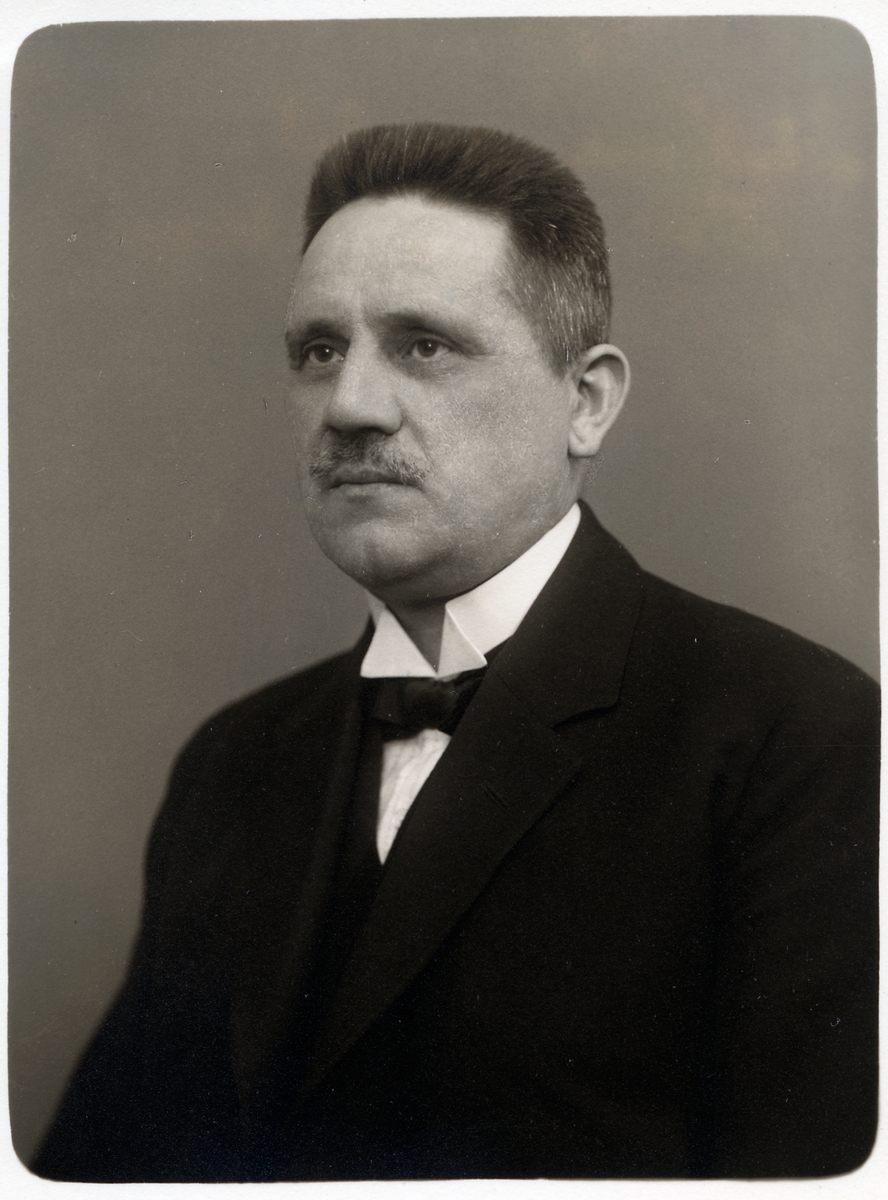 Stationsinspektor Herman Törnblom i Malmköping 1920 - 1941.